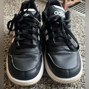 Big Kids Adidas Classic Black and White Trainers